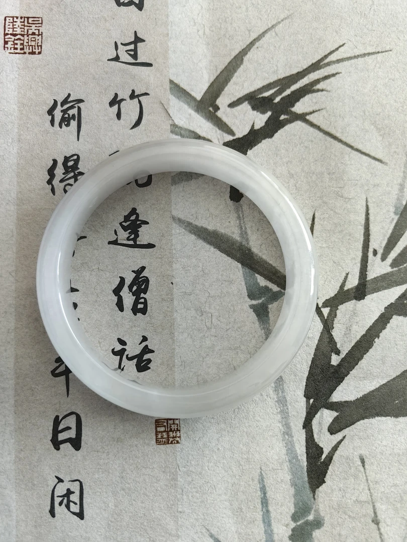 W984缅甸白月光翡翠手镯