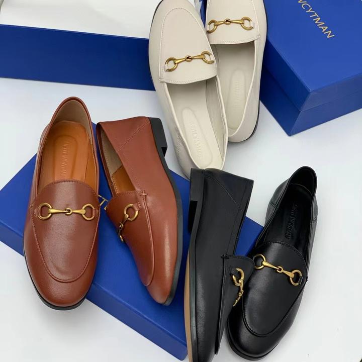 2024年春季新款平底一脚蹬真皮乐福鞋女百搭时尚英伦风小皮鞋单鞋