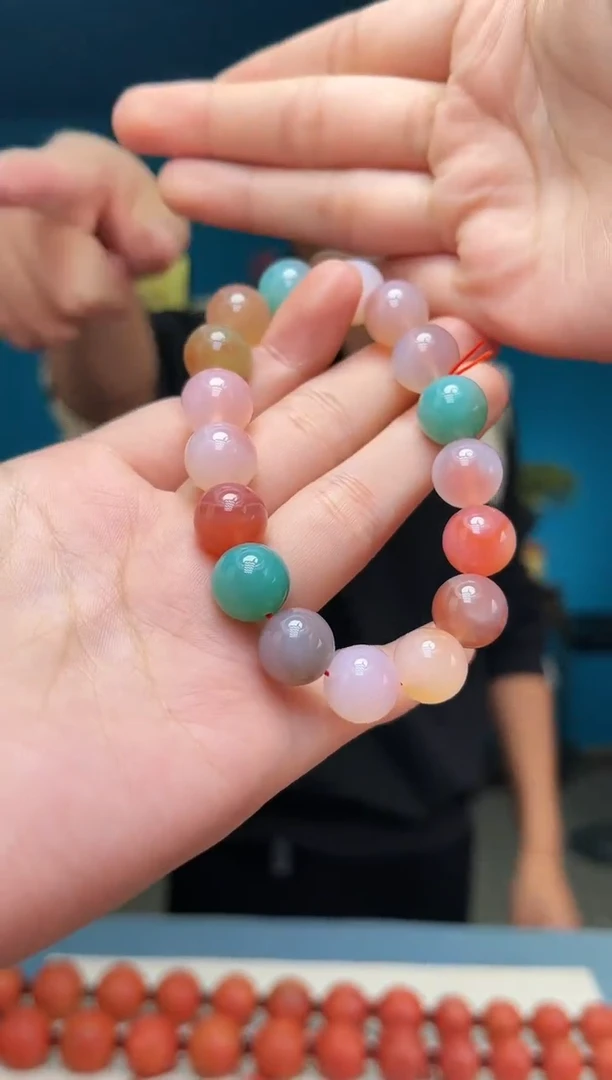 【闪购商品】玛瑙/玉髓手串未镶嵌手串