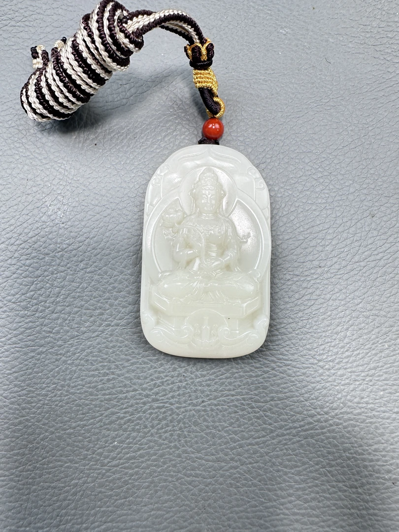 和田玉雕刻件 吊坠125