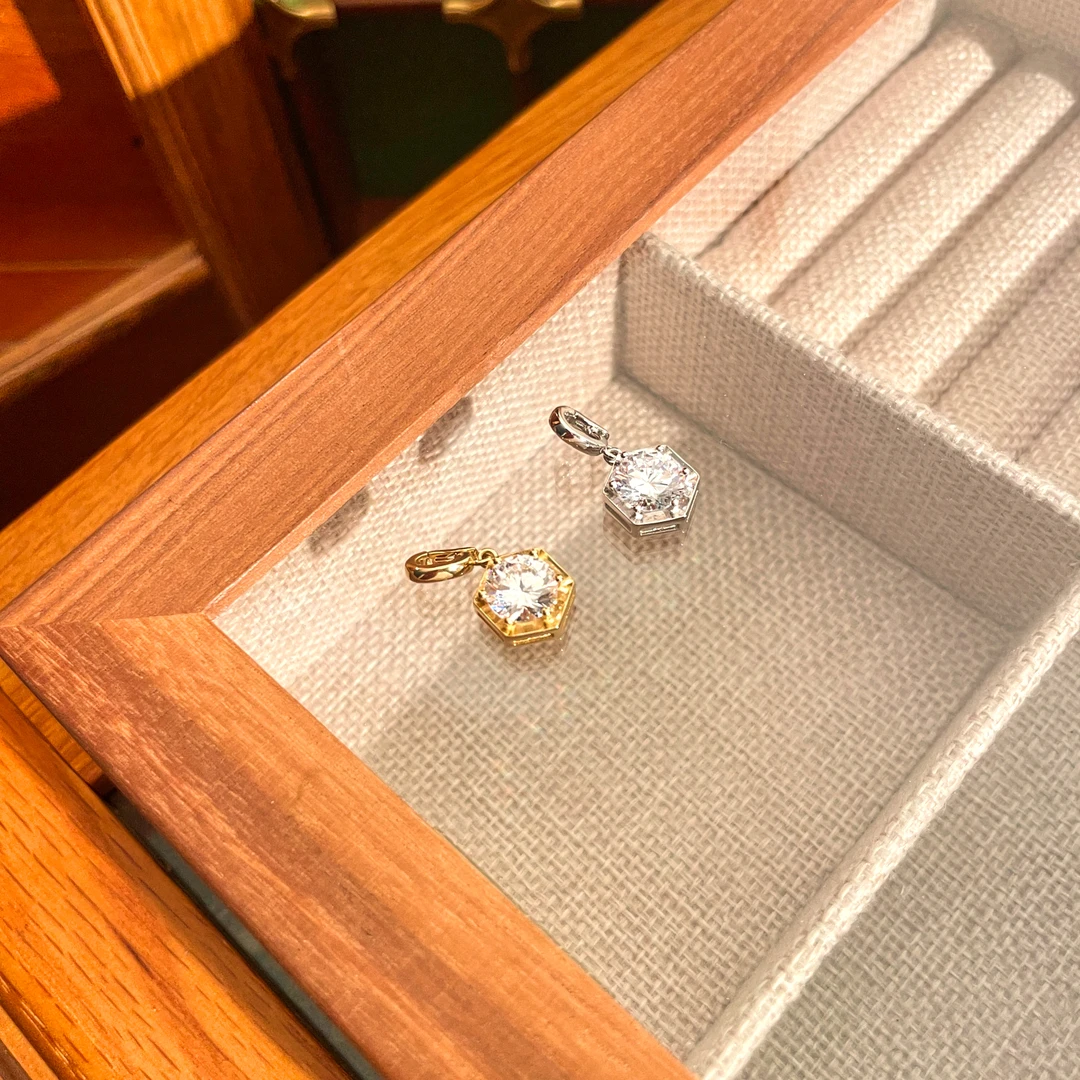 吊坠925银合成锆石 六棱冰花锆石吊坠女纯银s925银饰轻奢简约精致