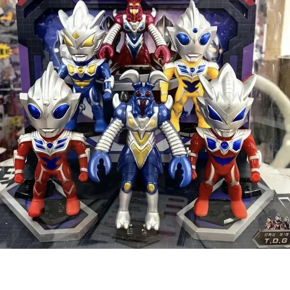 【到手整整6只】4个Q版奥特超人+2怪兽玩具（  裸装功能塑料材质