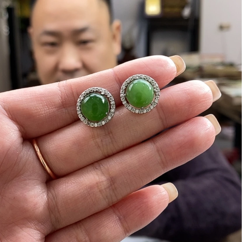 【闪购商品】和田玉耳环合金拍一发一，多样性发货