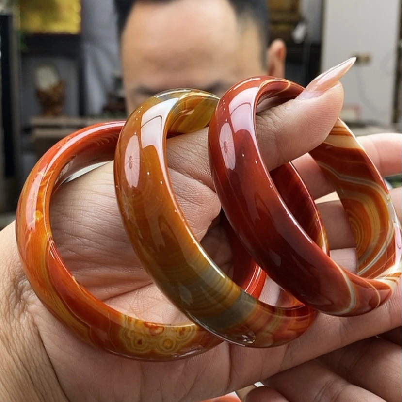 【闪购商品】玛瑙手镯未镶嵌多样性发货，拍一发一