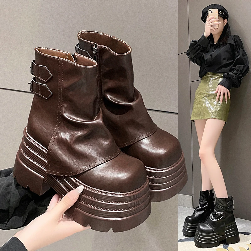 2025年复古爆款烟管短靴女秋冬加绒保暖显瘦小个子增高百搭马丁靴