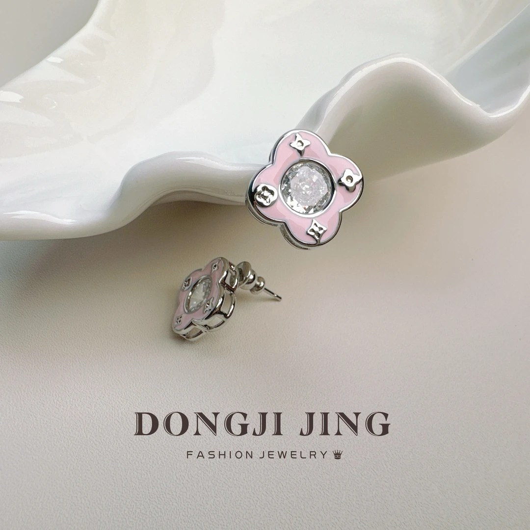 铜合金耳饰 韩系2024新款小众设计感气质轻奢紫霞银辉耳钉-DJ1237