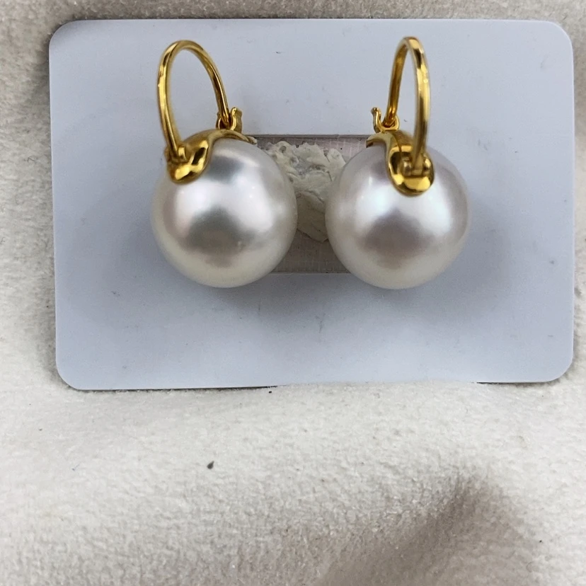 【闪购商品】海水珍珠耳饰18K金镶嵌涓**流