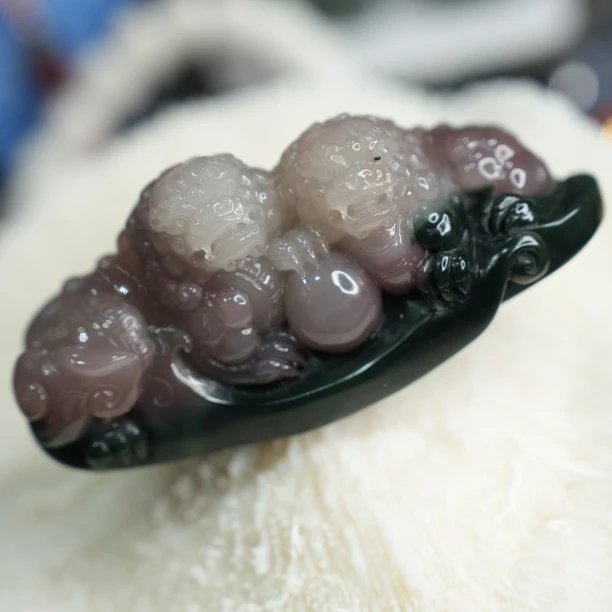 秦紫玉紫绿玛瑙小摆件雕刻纯手工原矿天然