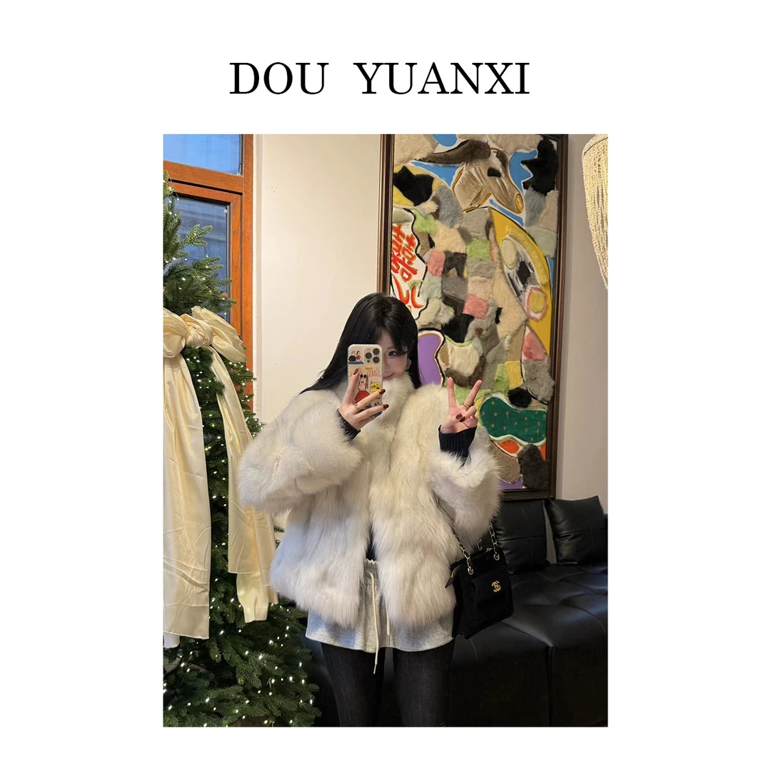 窦元囍【二代古堡少女】芬兰霜色进口整皮立领狐狸毛短款女皮草外套