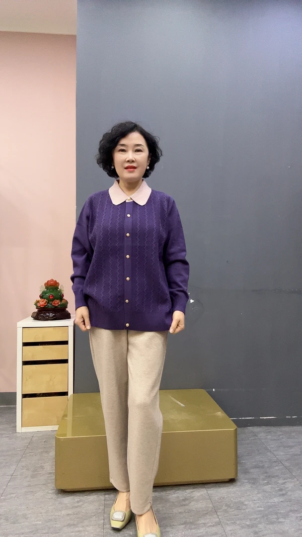洋气开衫冬季中年女士保暖针织外套
