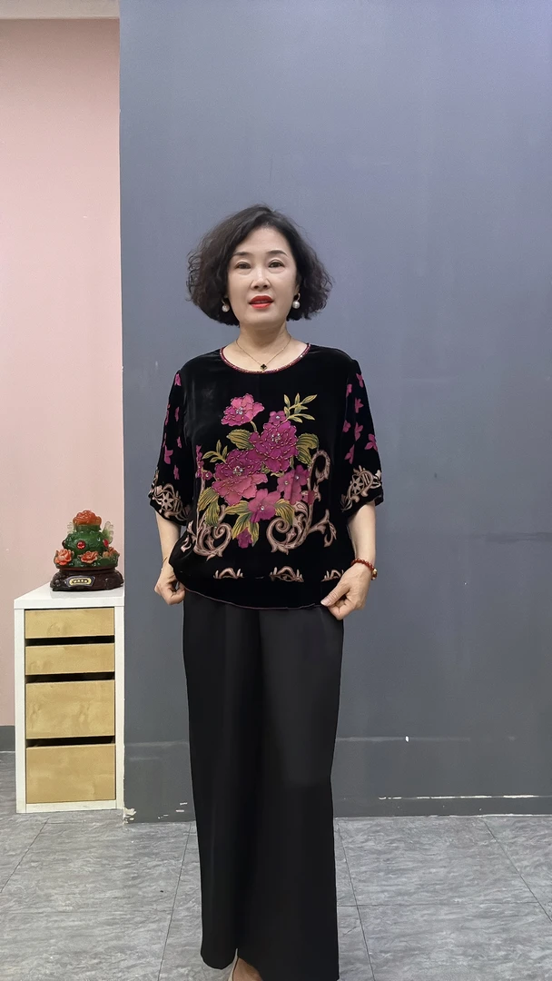 55-1款桑蚕丝植绒小衫