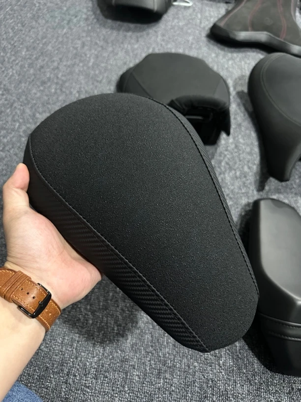 春风450SRnk450摩托车坐垫加厚防滑腰靠护腰增高舒适后座