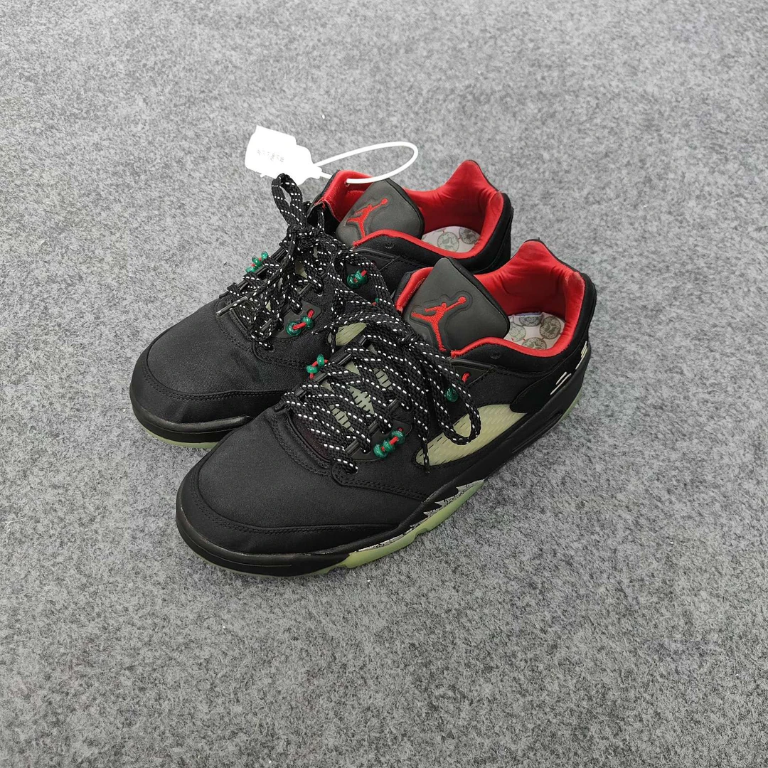 AJ5中国玉41码 基本充新 SS1109