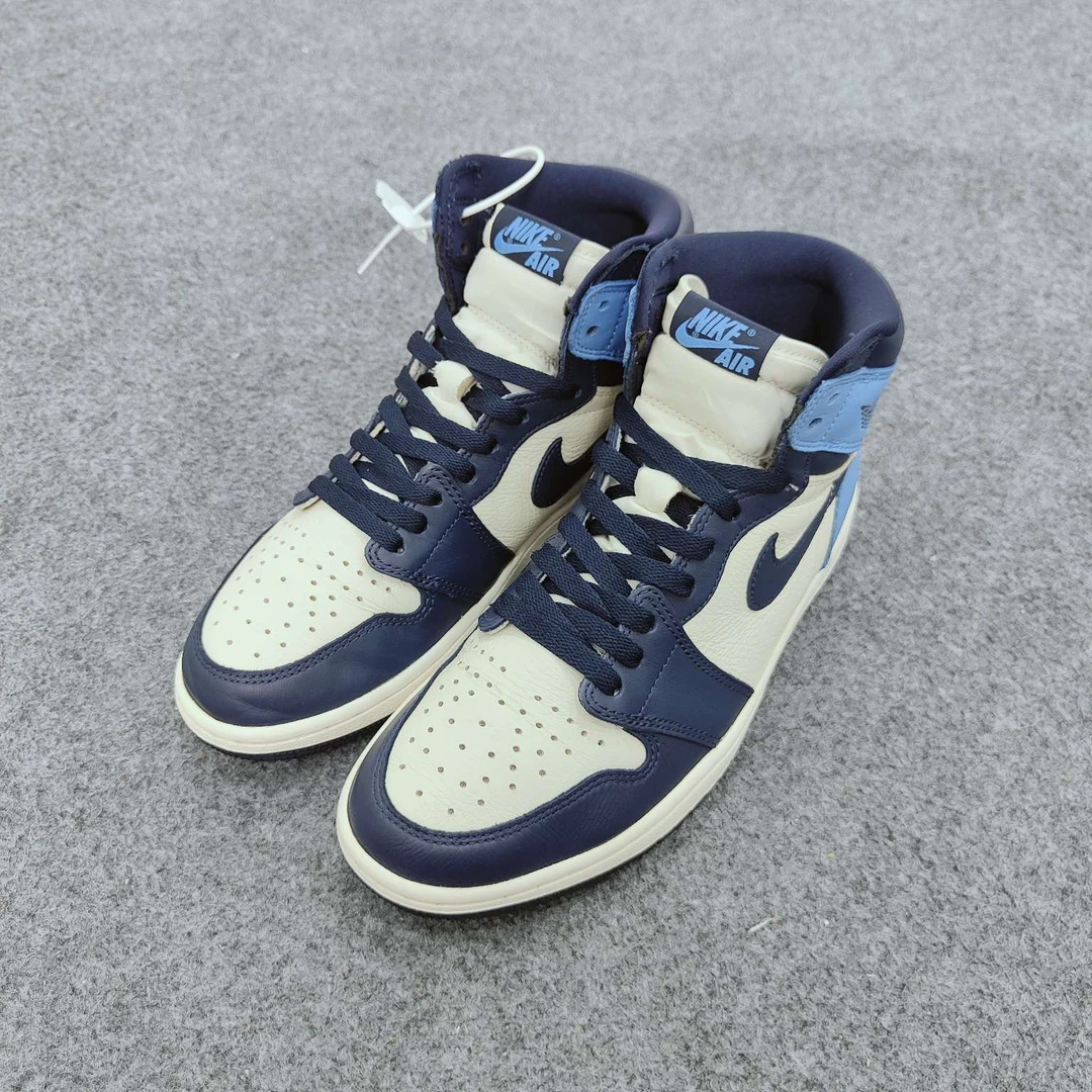 Aj1黑曜石 41码 TT1605