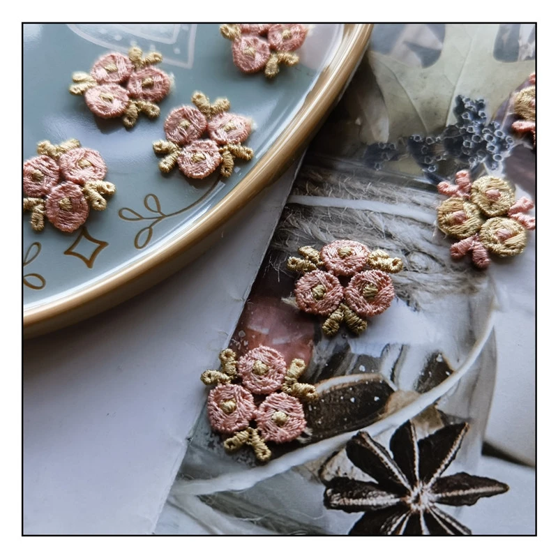 20个一组重工密绣娃衣装饰花朵精致重工