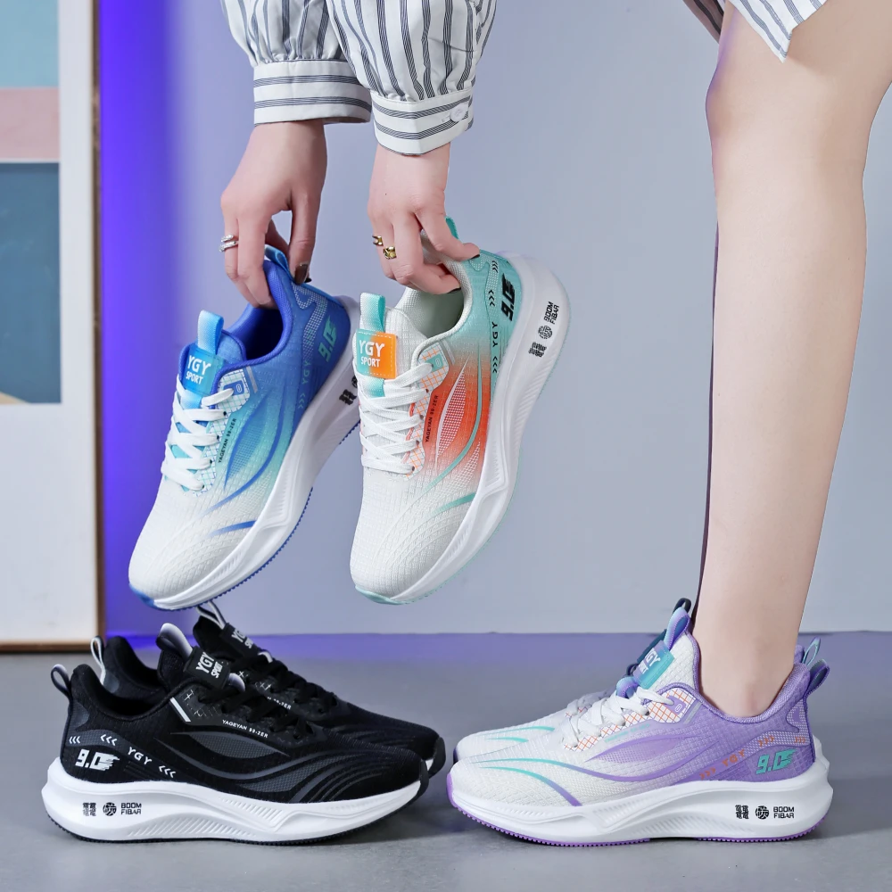 秋冬款超轻运动跑步鞋减震耐磨男女同款高弹软底跑鞋