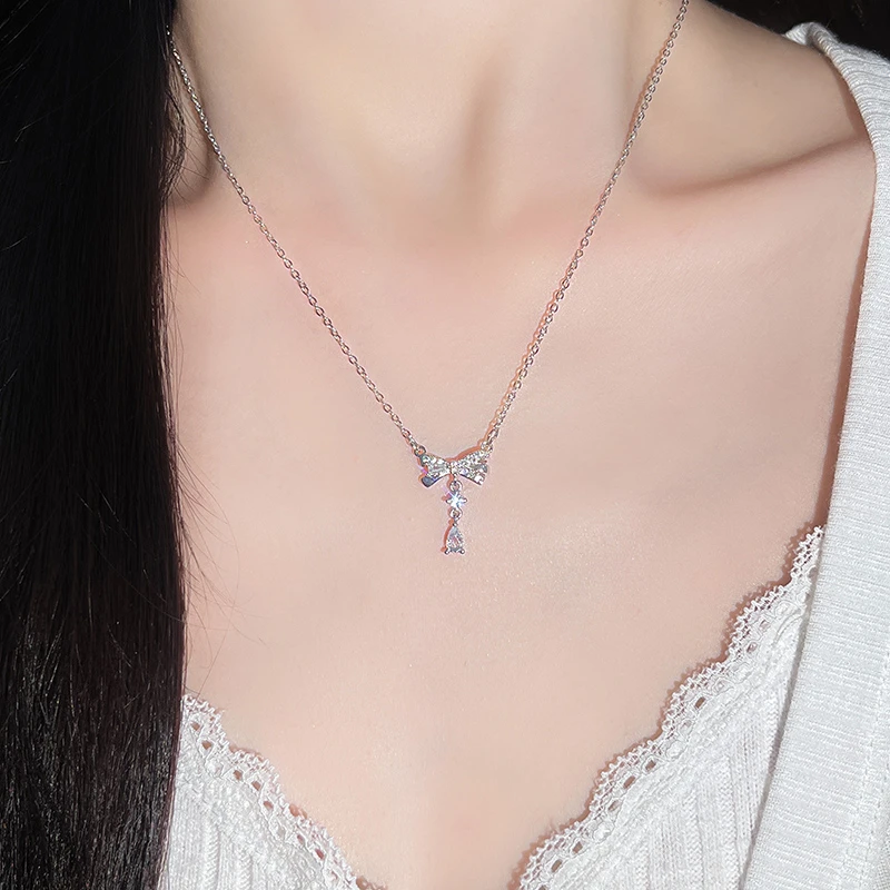 YQJR 钛钢项链 在逃公主系列蝴蝶结项链女轻奢小众设计感锁骨链