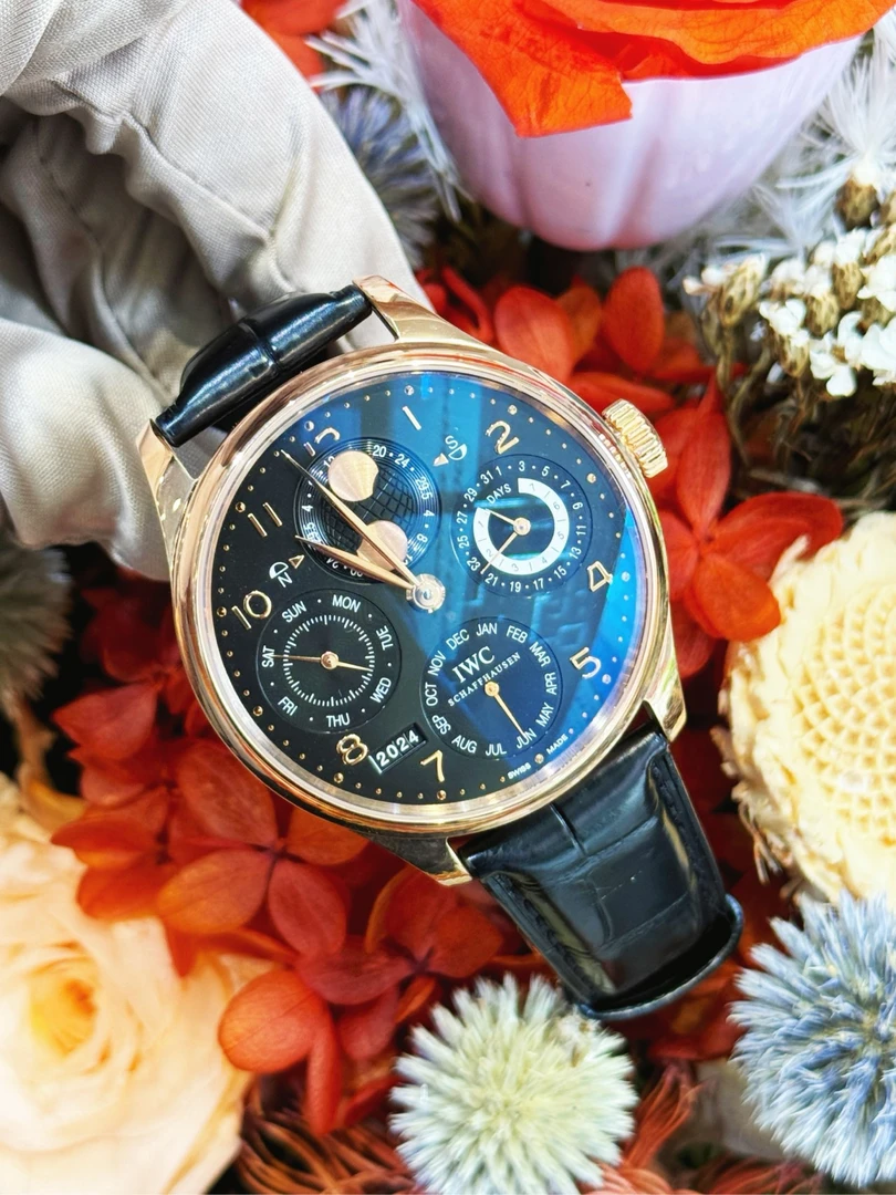95新  时久/万国/葡萄牙/44.2mm/单表/公价290000男士