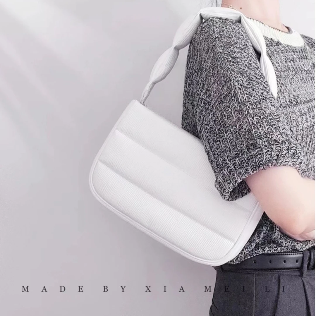 夏美丽原创设计棉花糖包包小众肌理感女包手拎单肩百搭白色腋下包