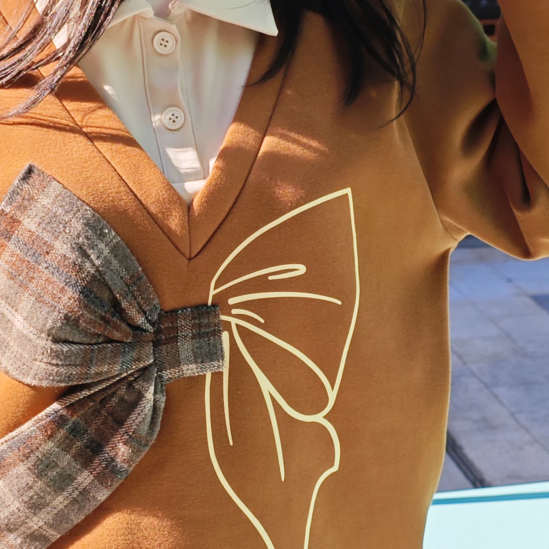 LOV3大码蝴蝶结印花廓形拼接加绒卫衣韩系穿搭大码女装显瘦遮肉