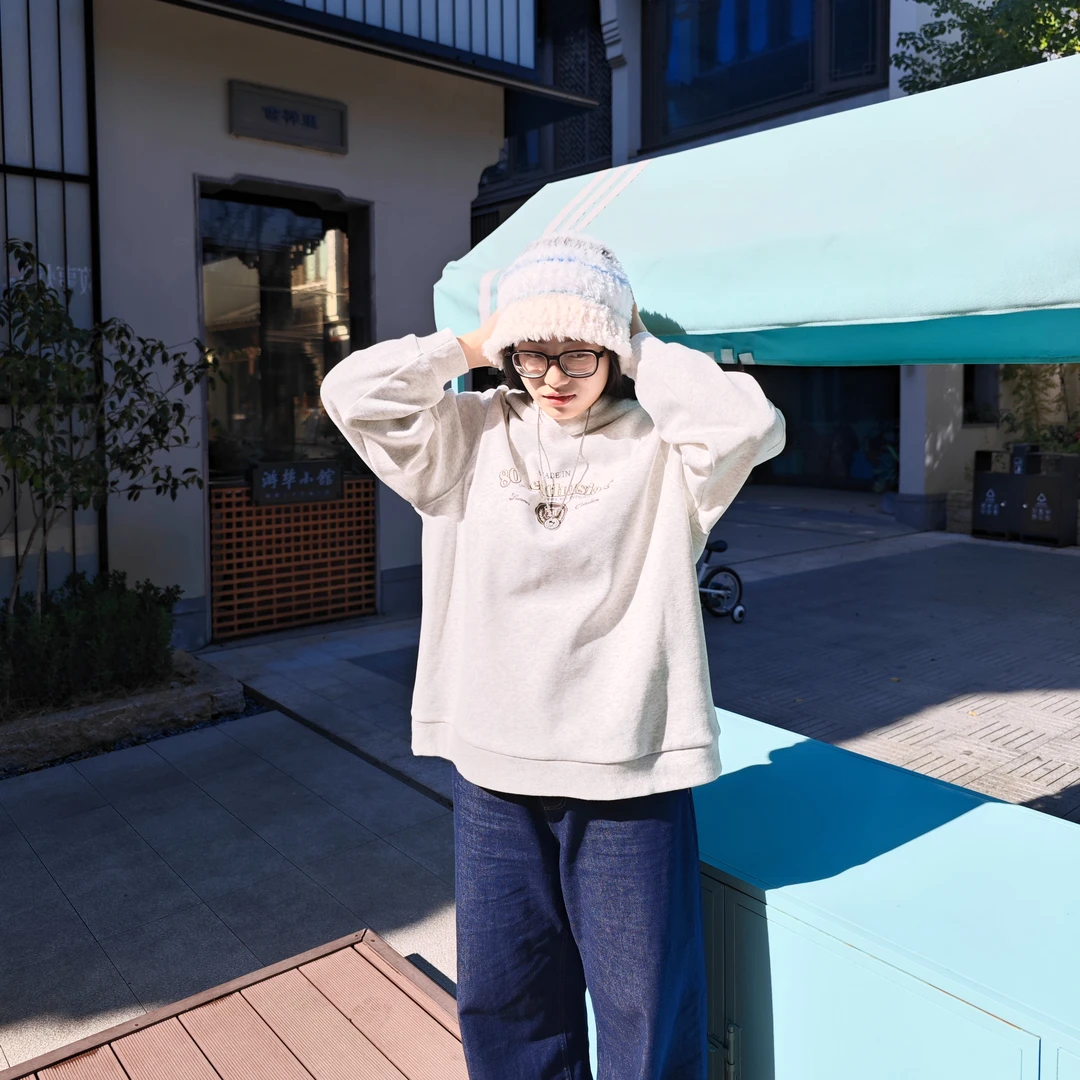 LOV3大码复古款原创印花廓形连帽加绒卫衣韩系穿搭女装显瘦遮肉