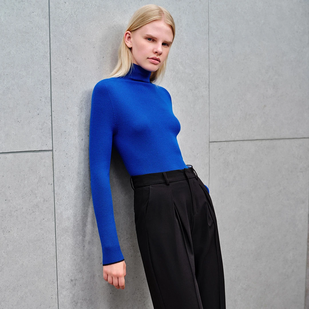 恩裳2023冬季时宝蓝色绵羊毛打底衫软糯坑条高领针织衫9C63506058