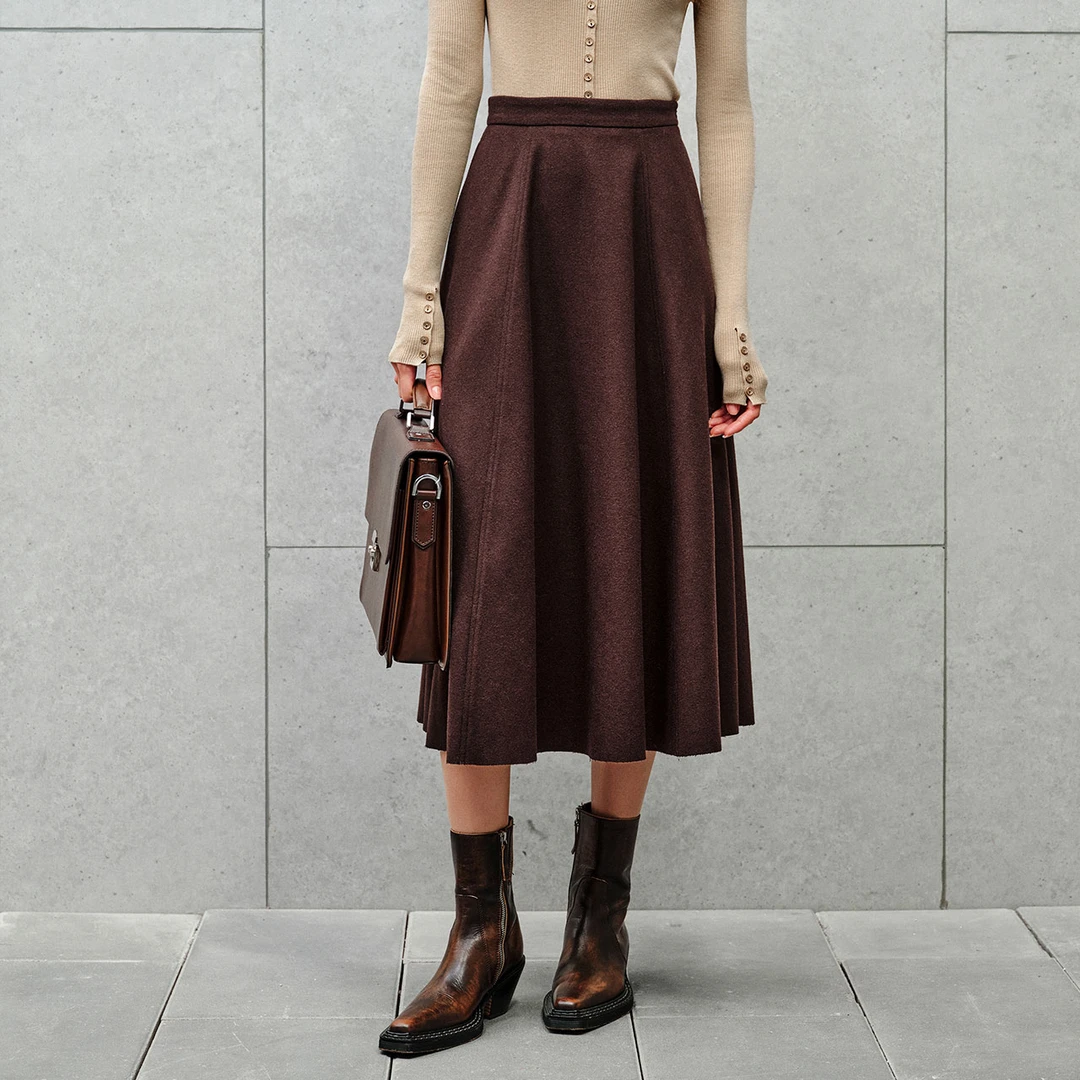 INSUN恩裳冬季简约大气柔软保暖a字裙散摆半裙9C63550030