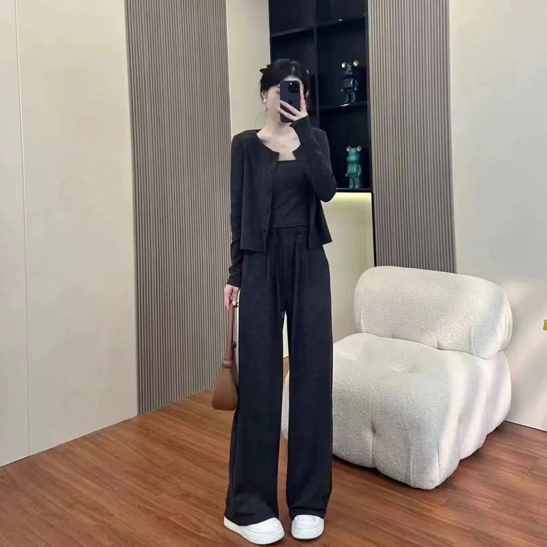 韩国小镇～糯米套装新款运动休闲百搭长袖宽松开衫阔腿裤三件套