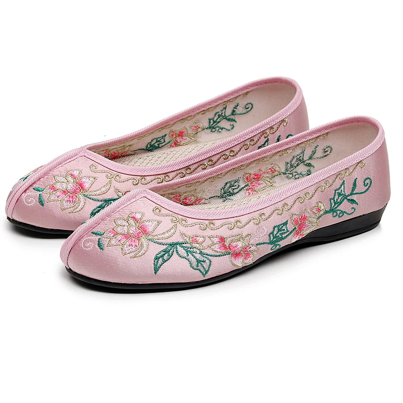 【汉诺依】718-22时尚新款老北京布鞋简约气质旗袍单鞋舒适民族风绣