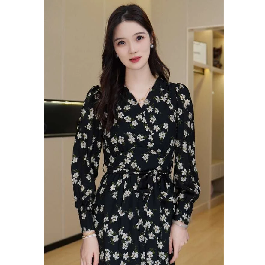 【梨花满园】2024秋季新款碎花法式时尚气质显瘦高级感女装连衣裙