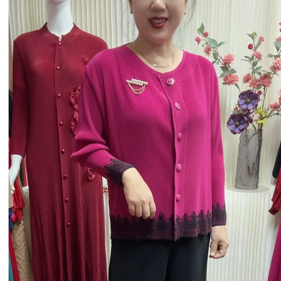 褶皱短款扣子花边开衫