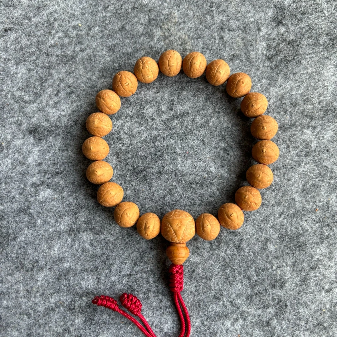 高销量尼泊尔凤眼菩提手串11mm