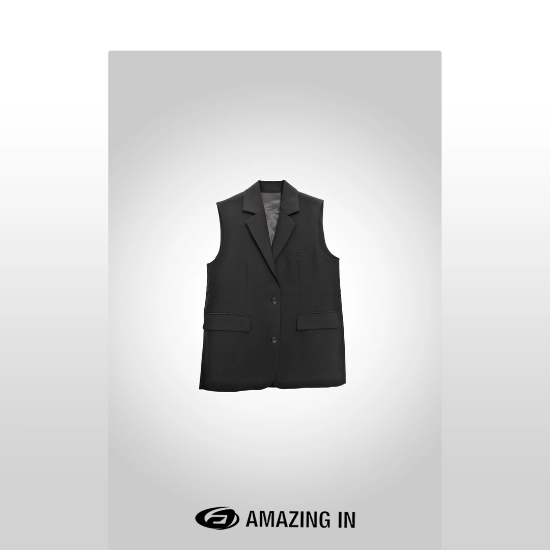 AMAZING IN 美丽诺羊毛经典简约三角标西装马甲 A240705-BG-C6005