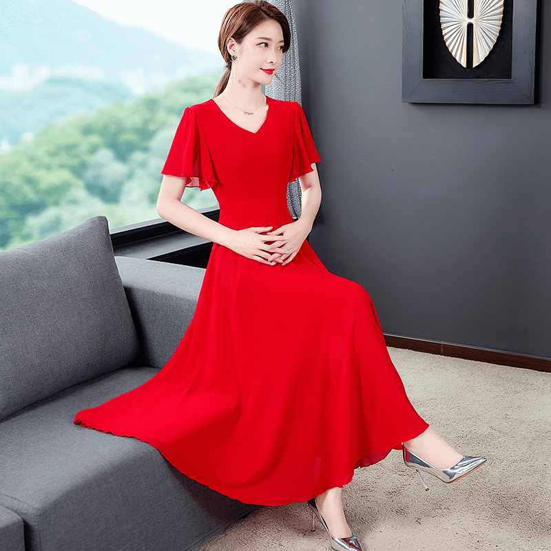 2024夏新款红色雪纺连衣裙女修身显瘦V领荷叶袖大摆度假沙滩长裙