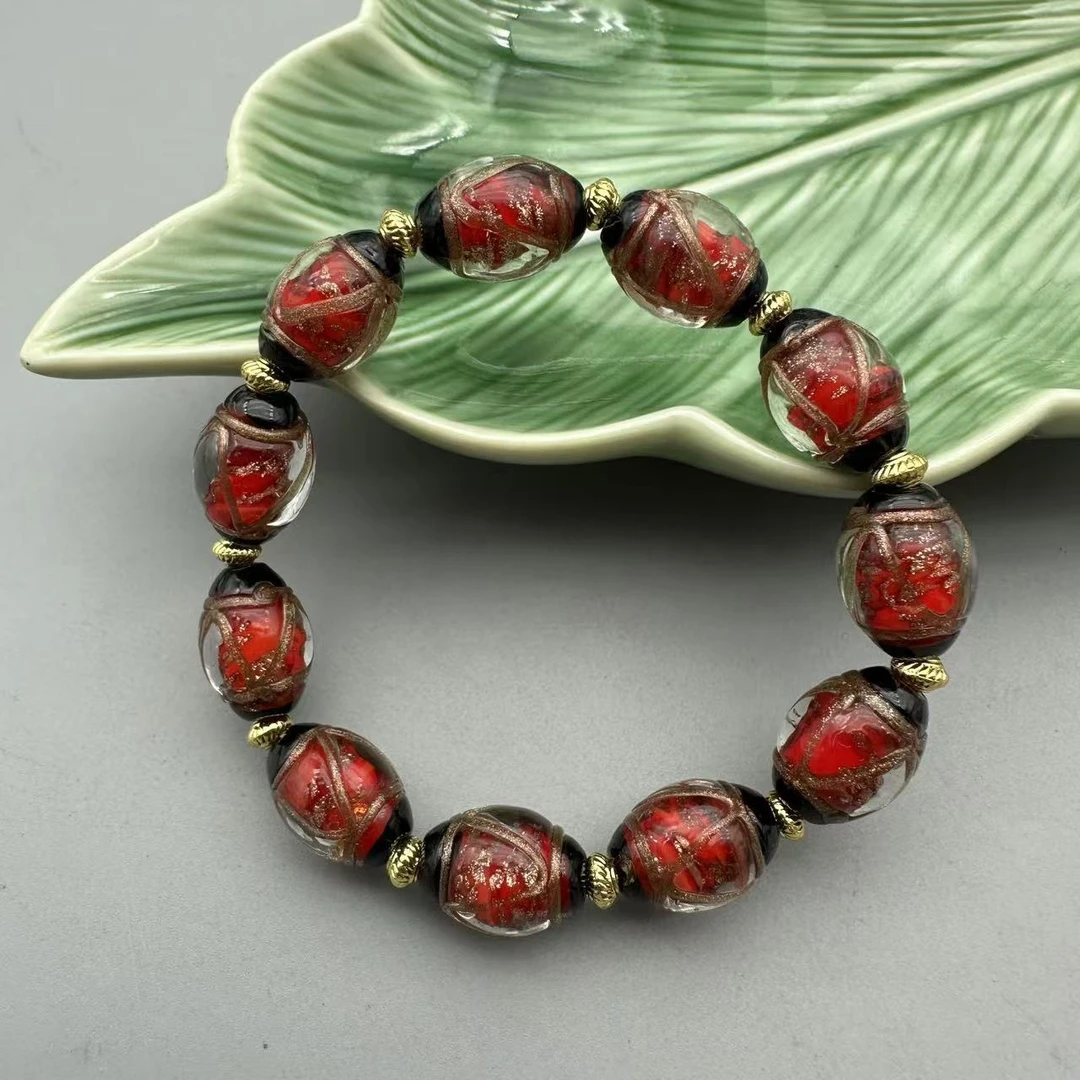 LX015-红色琉璃珠配隔片12mm单圈手串