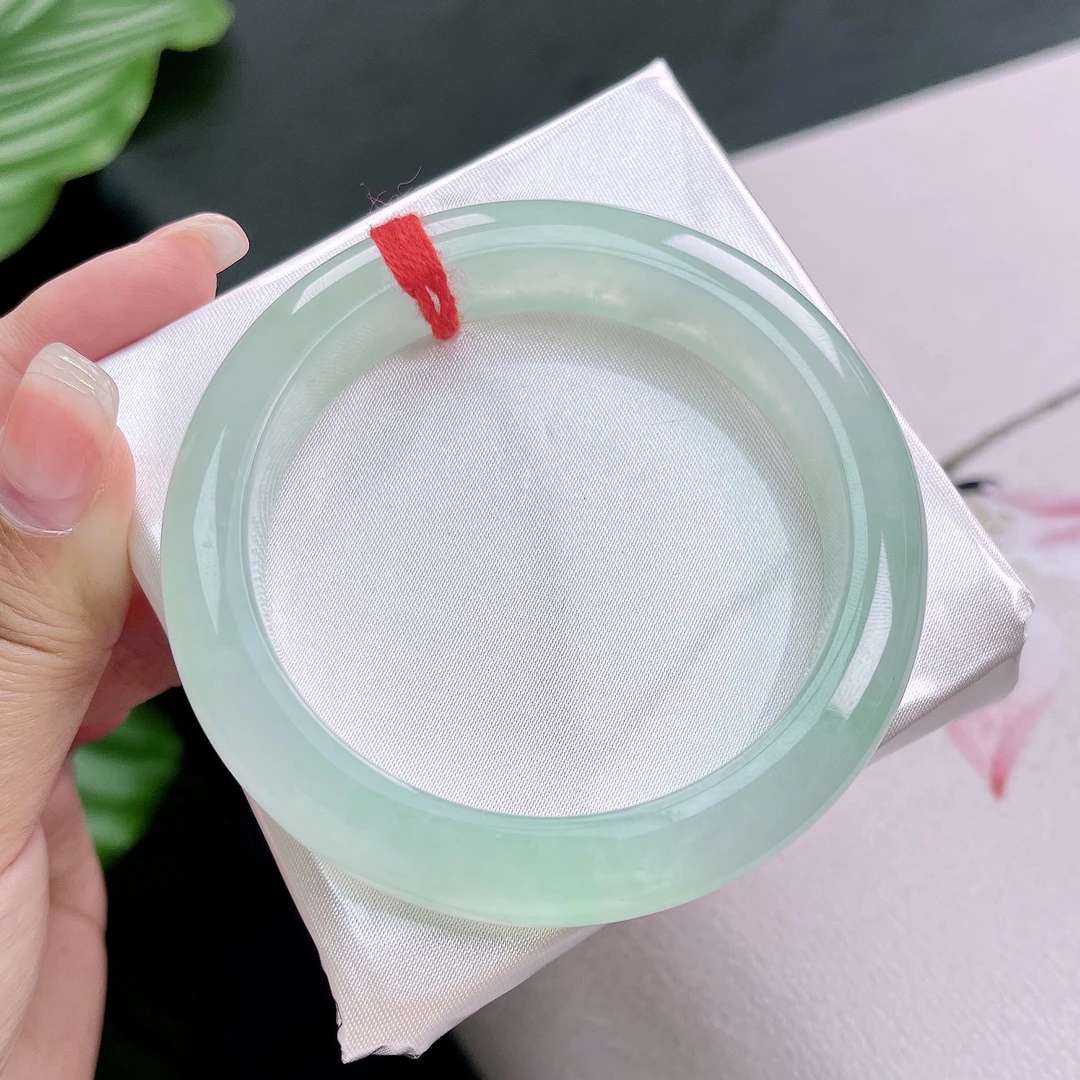 天然缅甸翡翠56冰晴