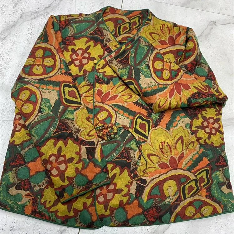 唐丝韵6359 秋冬新款真丝桑蚕丝琵琶扣夹棉棉服外套