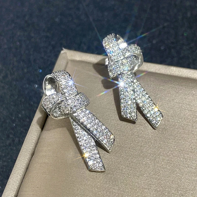 925银合成锆石耳饰 925银针时尚通勤耳饰高级感耳环锆石镶嵌立体