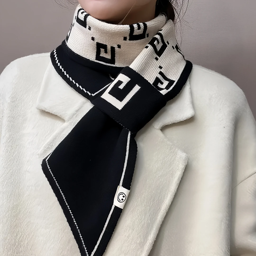 2024新款围脖护颈女秋冬季保暖洋气加厚高档披肩小围巾女款爆款