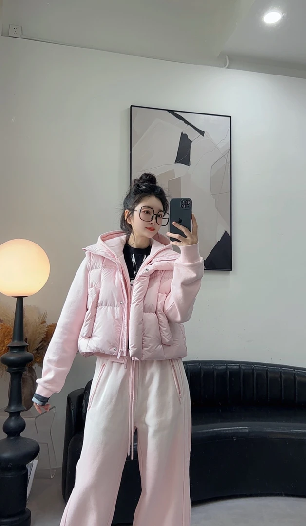 avvenn设计师品牌芮范24AW秋冬 粉色 羽绒马甲 ganjue买手店