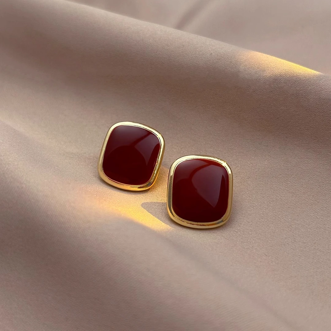 铜合金耳饰 复古安可拉红色方形耳钉女耳环2024新款爆款秋冬耳饰
