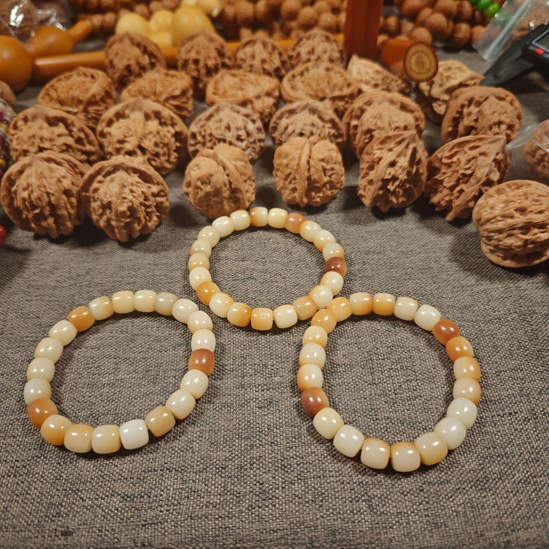 精工直切炭烧无染色渐变白玉菩提根绕指柔练习手串