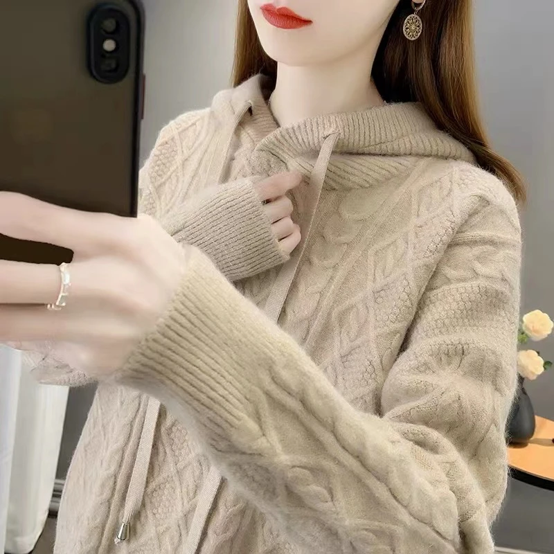 K303女士连帽加厚抽绳麻花时尚宽松秋冬外穿百搭慵懒风卫衣针织衫