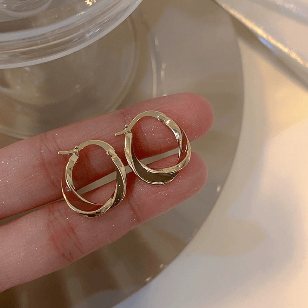 铜合金耳饰 5587花迹金色不规则圆环小众轻奢高级感通勤百搭耳扣