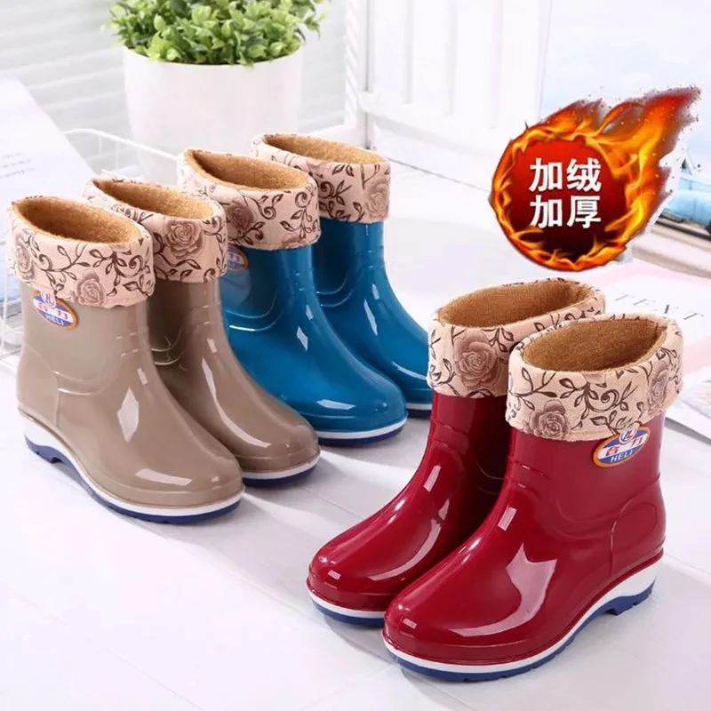 女士耐磨中筒雨鞋防水鞋防滑厨房成人加厚底高筒雨靴女款加绒胶鞋