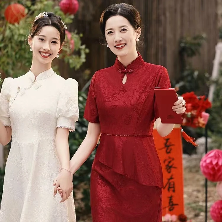 喜妈妈装旗袍中国风旗袍显瘦中式蕾丝气质旗袍改良红色喜妈妈装