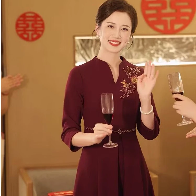 喜婆婆婚宴2023新款旗袍秋冬中式显瘦气质小个子长袖宴会喜妈妈装