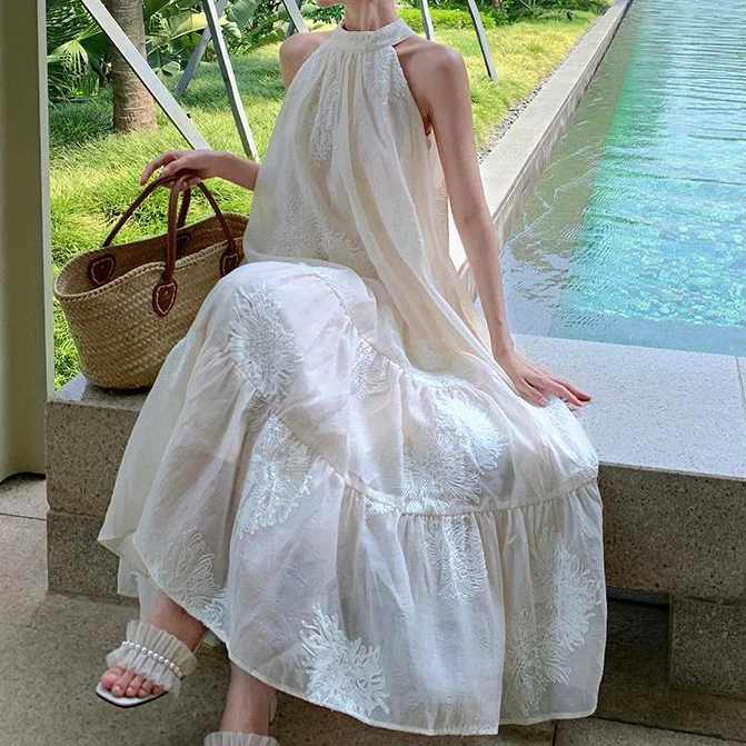 新款爆款裙子2024夏季时尚小众蕾丝气质白色女款连衣裙法式仙女裙