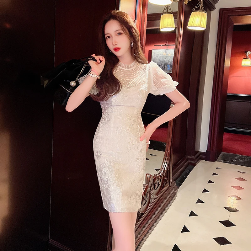 夏季女装2025新款法式气质高级感别致轻奢小香风修身连衣裙1118
