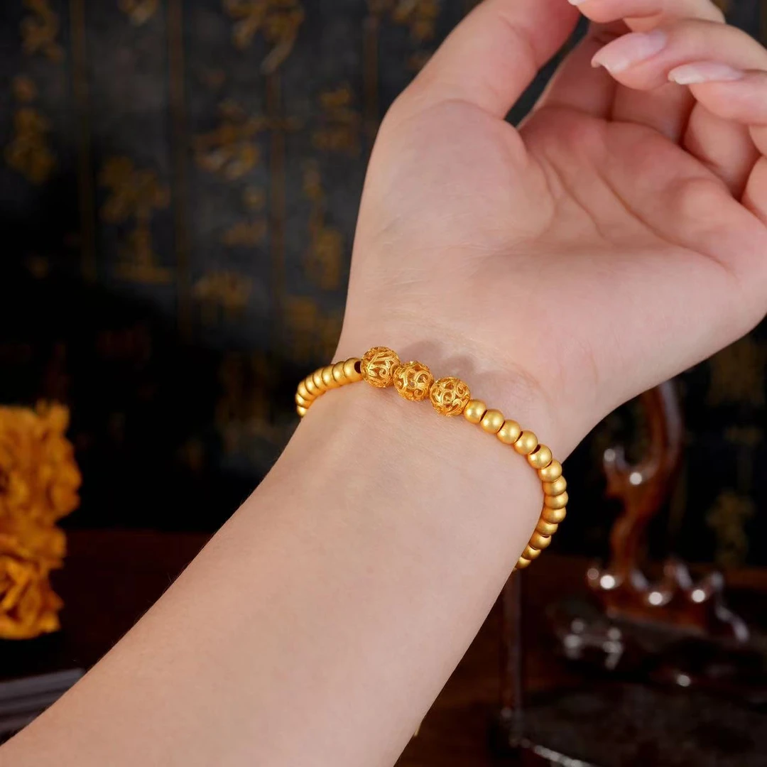 钛钢手链  玲珑绣球手链女士气质轻奢简约百搭古法转运珠串珠镯子